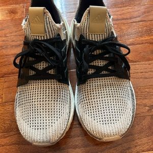 Adidas Ultraboost Tennis Shoes